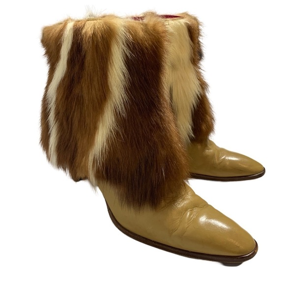 Fendi Women's Ankle Boots Beige Brown Leather & Fur Trim Side Zipper  Size 10 - Picture 5 of 9